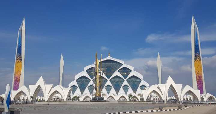 Masjid Raya Al Jabbar Bandung